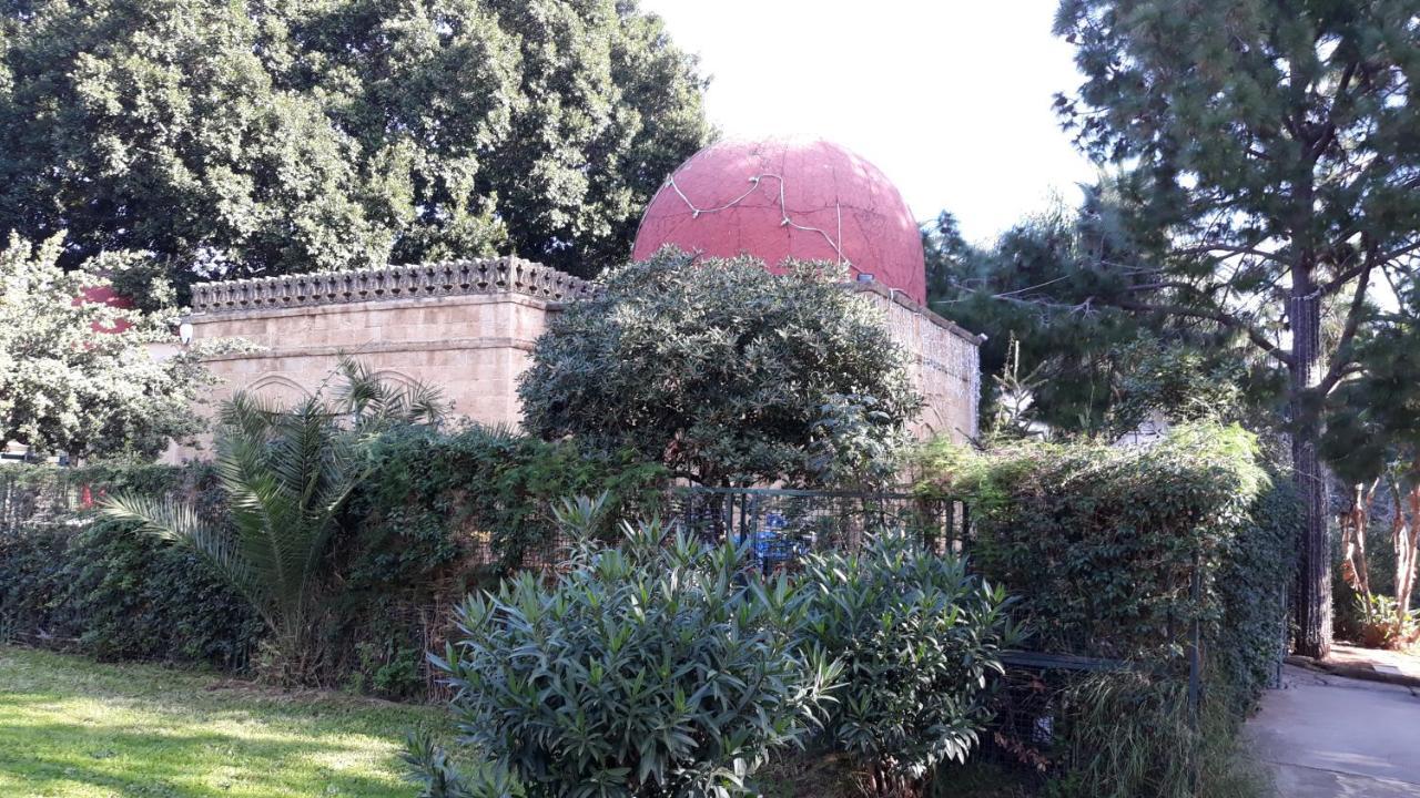 Hotel Kosié - il comfort di classe con due matrimoniali e due bagni indipendenti Palermo Exterior foto
