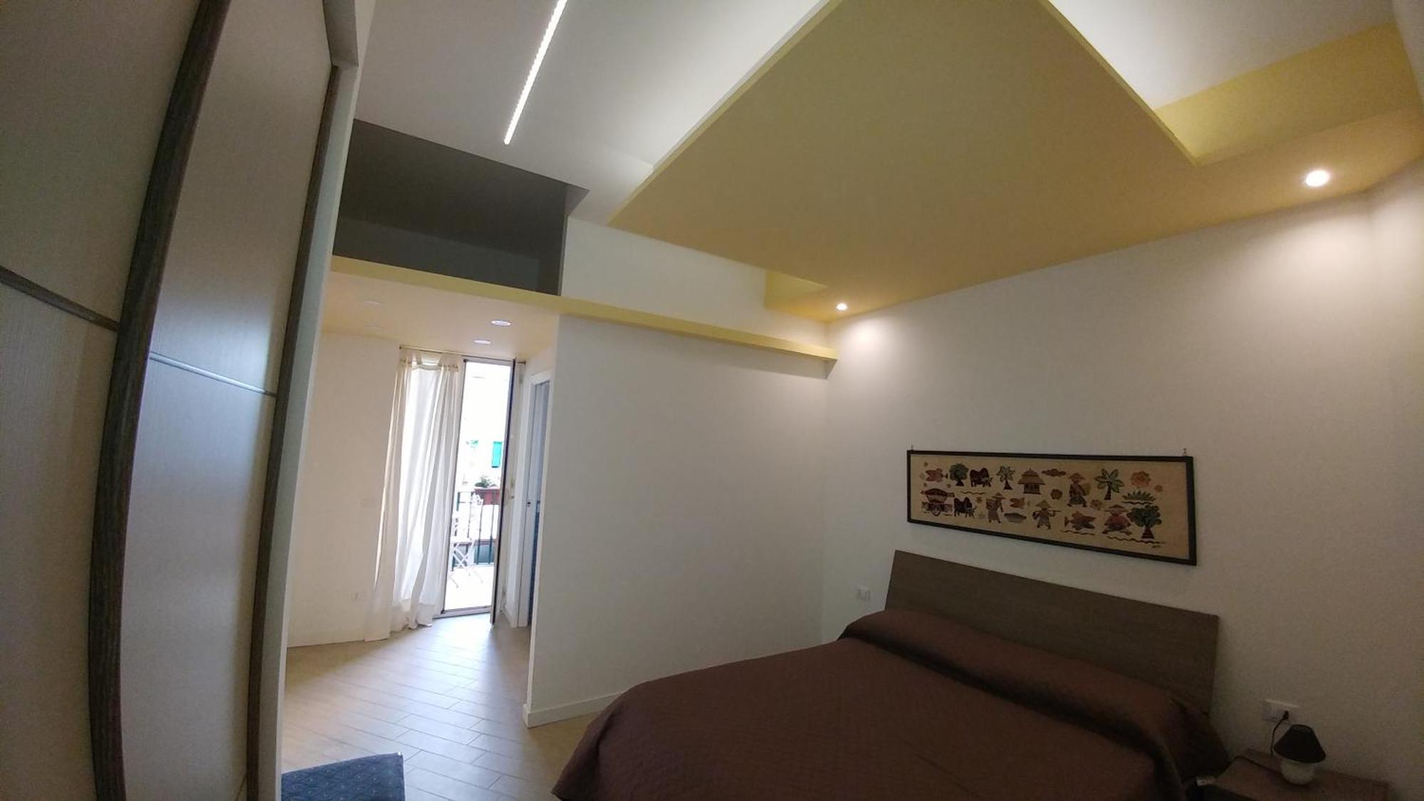 Hotel Kosié - il comfort di classe con due matrimoniali e due bagni indipendenti Palermo Exterior foto