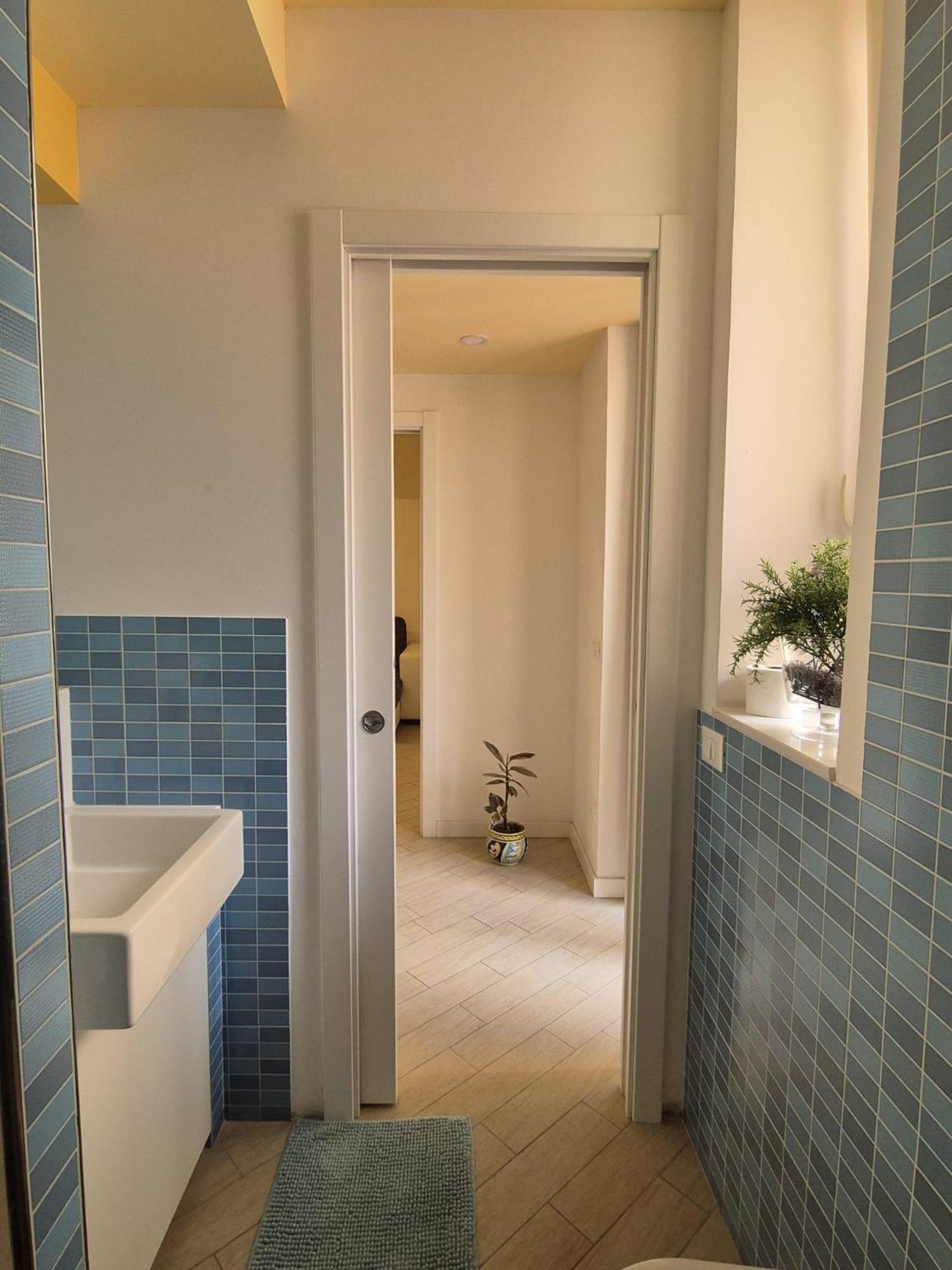 Hotel Kosié - il comfort di classe con due matrimoniali e due bagni indipendenti Palermo Exterior foto